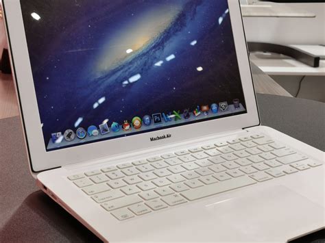 are there counterfeit macbooks